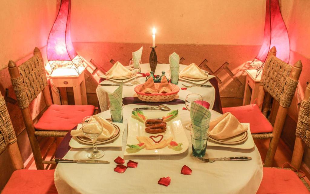 Riad Des Vieilles Charrues Boumalne Dades Bagian luar foto