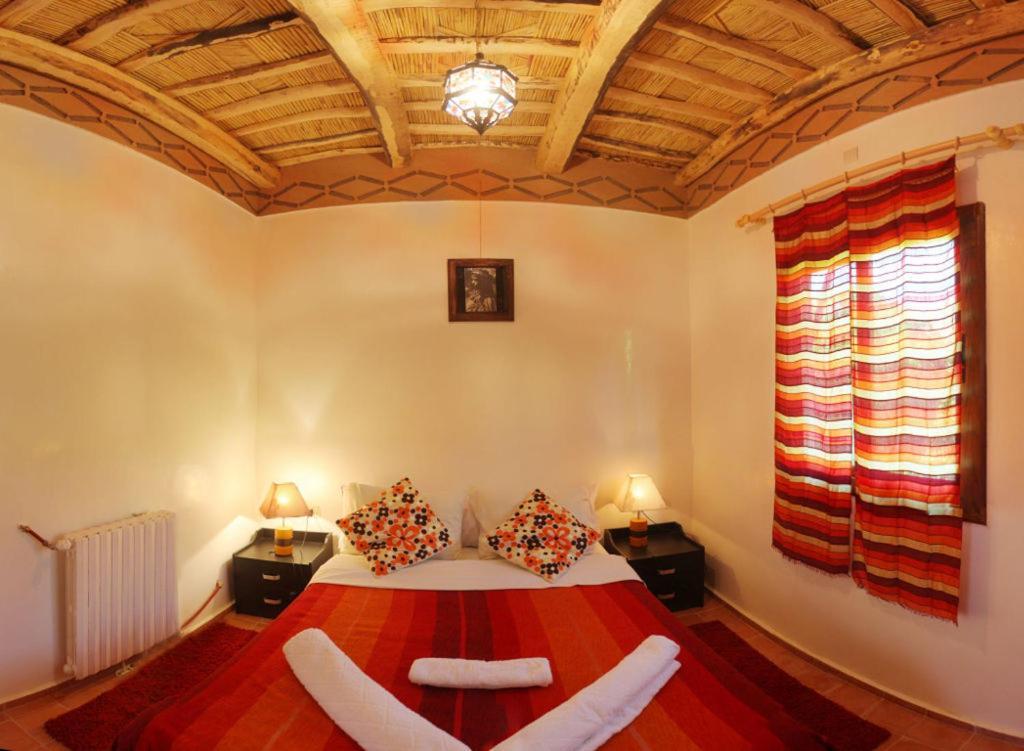 Riad Des Vieilles Charrues Boumalne Dades Bagian luar foto