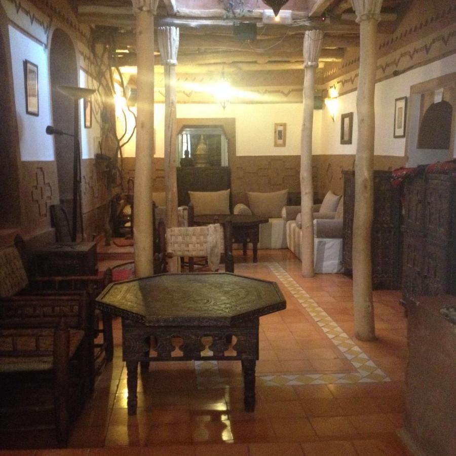 Riad Des Vieilles Charrues Boumalne Dades Bagian luar foto